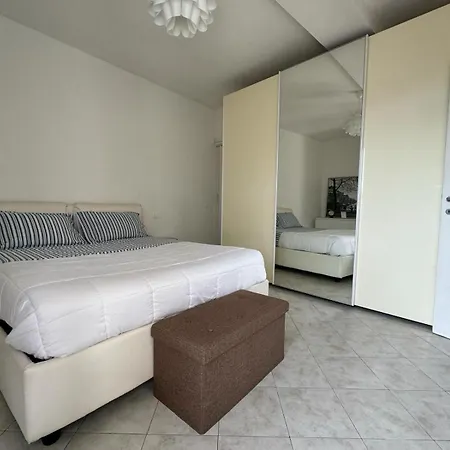 La Casa Di Ale Daire Ceparana